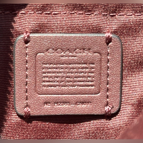 COACH Small Payton In Black Leather CN011 - Picture 8 of 11